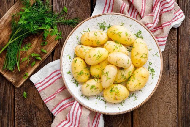 Сорт картофеля Лилея: фото и описание, характеристика, отзывы